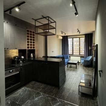 Продается 1-комнатная квартира, 41 м²