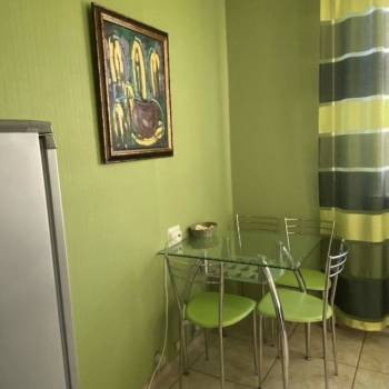 Сдается 1-комнатная квартира, 40 м²