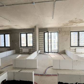 Продается Многокомнатная квартира, 82 м²