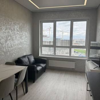 Сдается 2-х комнатная квартира, 65 м²