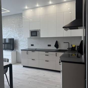 Сдается 2-х комнатная квартира, 65 м²