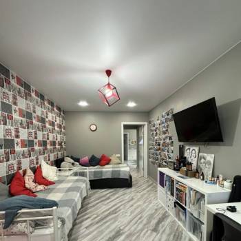 Продается 2-х комнатная квартира, 73 м²