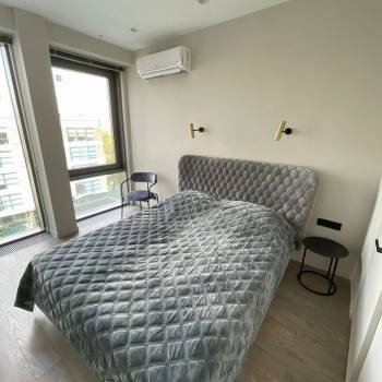 Сдается 1-комнатная квартира, 42 м²