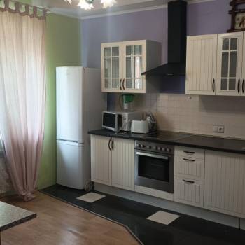 Сдается 2-х комнатная квартира, 70 м²