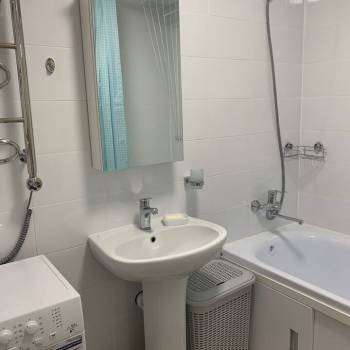 Сдается 1-комнатная квартира, 38,2 м²