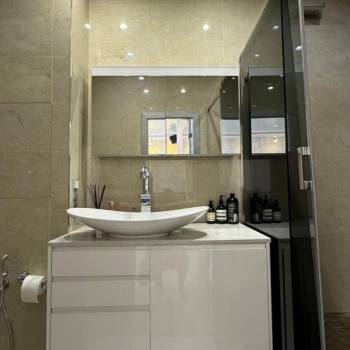 Продается 1-комнатная квартира, 50 м²
