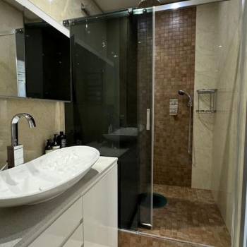 Продается 1-комнатная квартира, 50 м²