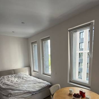 Продается 1-комнатная квартира, 24,7 м²