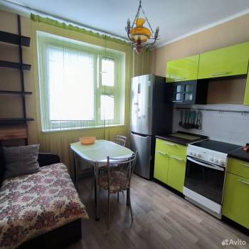 Сдается 1-комнатная квартира, 42,5 м²