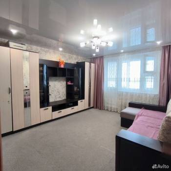 Сдается 1-комнатная квартира, 42,5 м²