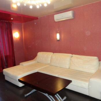 Сдается 2-х комнатная квартира, 60 м²