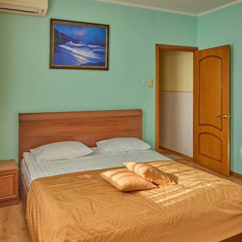 Продается 1-комнатная квартира, 53,4 м²