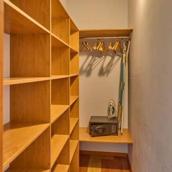 Продается 1-комнатная квартира, 53,4 м²