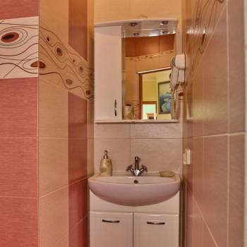 Продается 1-комнатная квартира, 53,4 м²