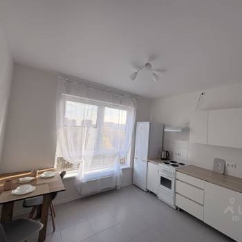 Сдается 1-комнатная квартира, 39,1 м²