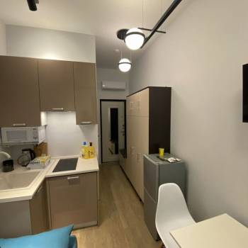 Продается 1-комнатная квартира, 11 м²