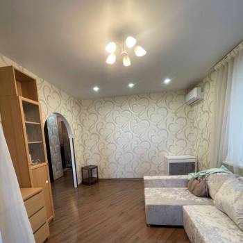 Сдается 2-х комнатная квартира, 65 м²