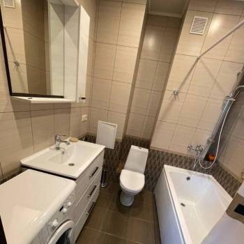 Сдается 2-х комнатная квартира, 65 м²