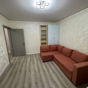 Сдается 2-х комнатная квартира, 64 м²