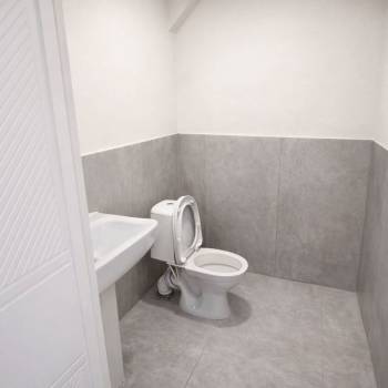 Сдается Нежилое помещение, 130 м²