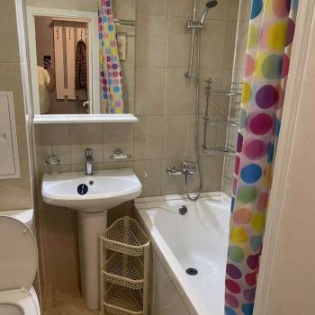 Сдается 1-комнатная квартира, 40 м²