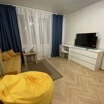Сдается 1-комнатная квартира, 40 м²