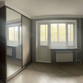 Продается 1-комнатная квартира, 38,6 м²