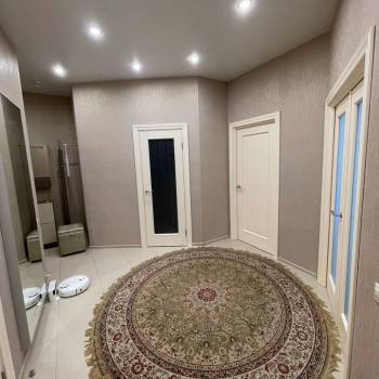 Сдается 2-х комнатная квартира, 70 м²