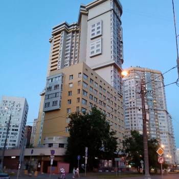 Сдается 2-х комнатная квартира, 70 м²