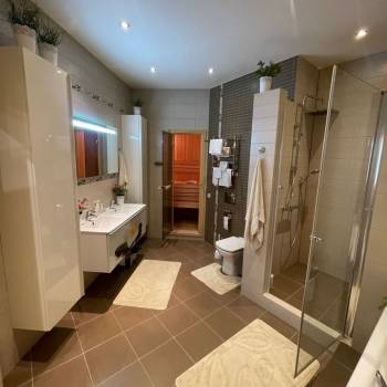 Сдается 2-х комнатная квартира, 70 м²