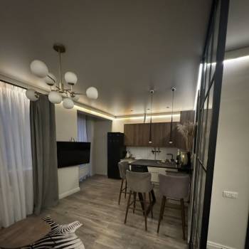 Продается 2-х комнатная квартира, 56 м²