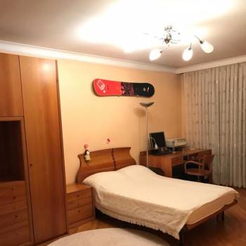 Продается Многокомнатная квартира, 120 м²