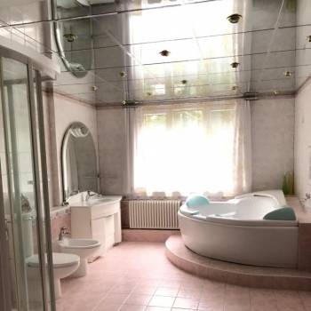 Продается Многокомнатная квартира, 120 м²