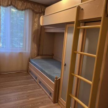 Сдается Многокомнатная квартира, 60 м²
