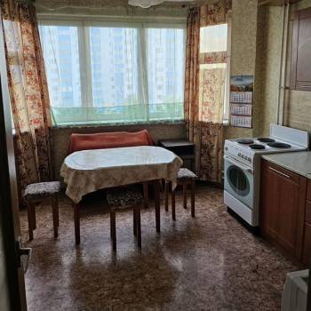 Сдается 2-х комнатная квартира, 60 м²