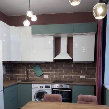 Сдается 1-комнатная квартира, 42 м²