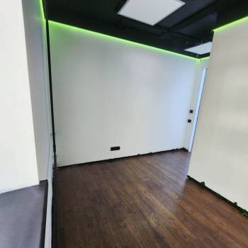 Сдается Нежилое помещение, 16 м²