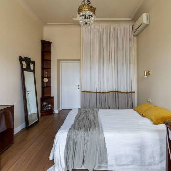 Продается 2-х комнатная квартира, 72,7 м²