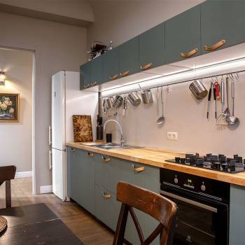 Продается 2-х комнатная квартира, 72,7 м²