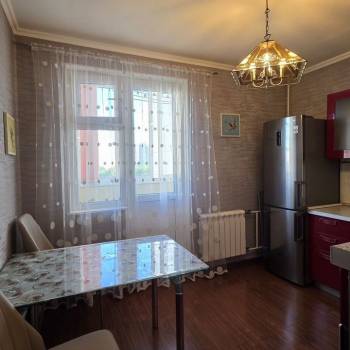 Сдается 2-х комнатная квартира, 58 м²