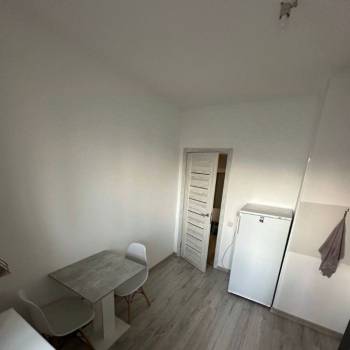 Продается 1-комнатная квартира, 41 м²