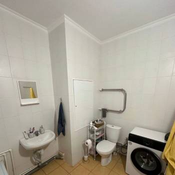 Продается 1-комнатная квартира, 41 м²
