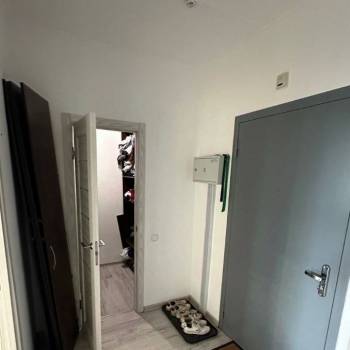 Продается 1-комнатная квартира, 41 м²