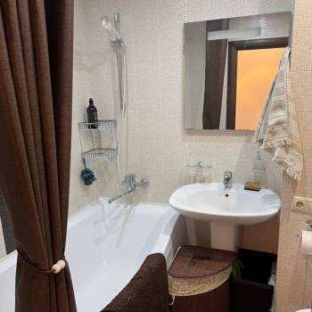 Сдается 1-комнатная квартира, 38,2 м²