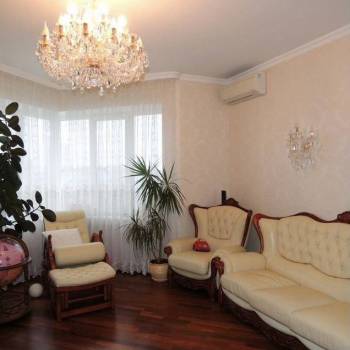 Сдается 2-х комнатная квартира, 84 м²