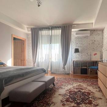 Продается 1-комнатная квартира, 43,2 м²