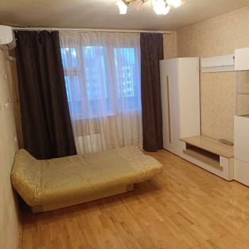 Сдается 1-комнатная квартира, 37,2 м²