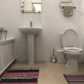 Продается 1-комнатная квартира, 46,7 м²