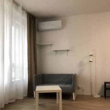 Продается 1-комнатная квартира, 46,7 м²