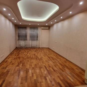 Продается 3-х комнатная квартира, 80 м²